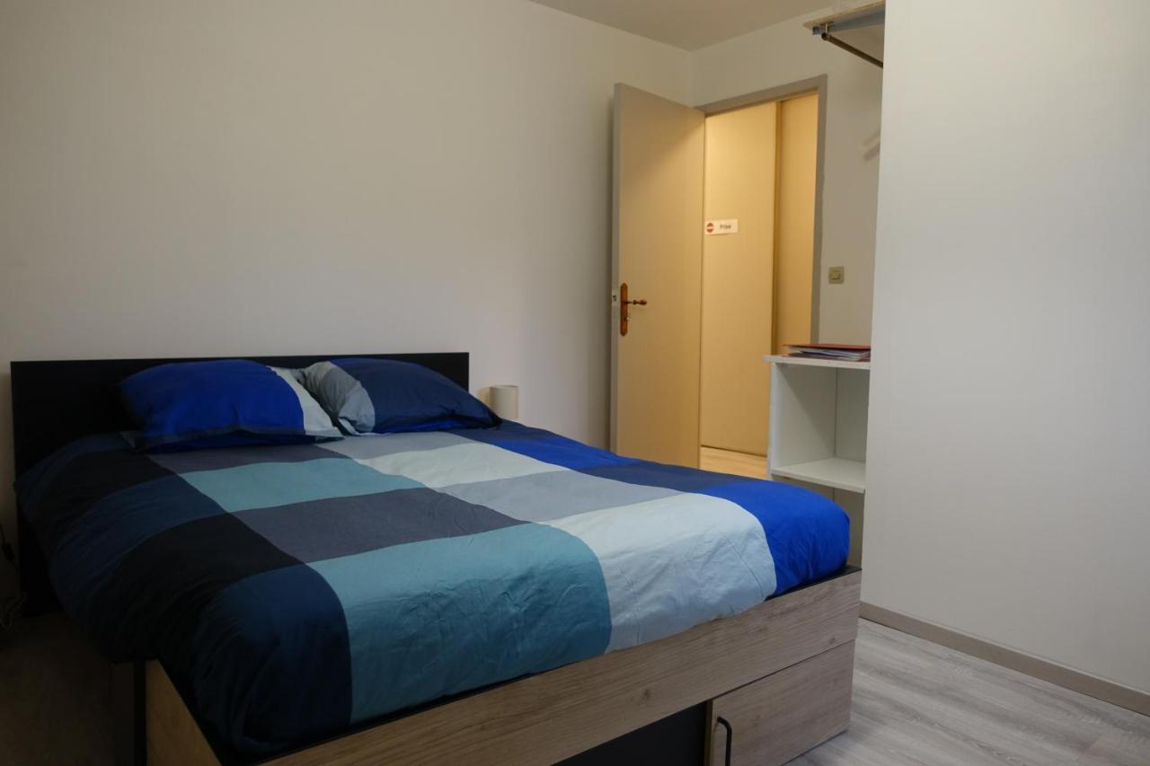 Tout Un 2Eme Etage A 300 Metres De La Mer, Chez L'Habitant ! フェカン エクステリア 写真