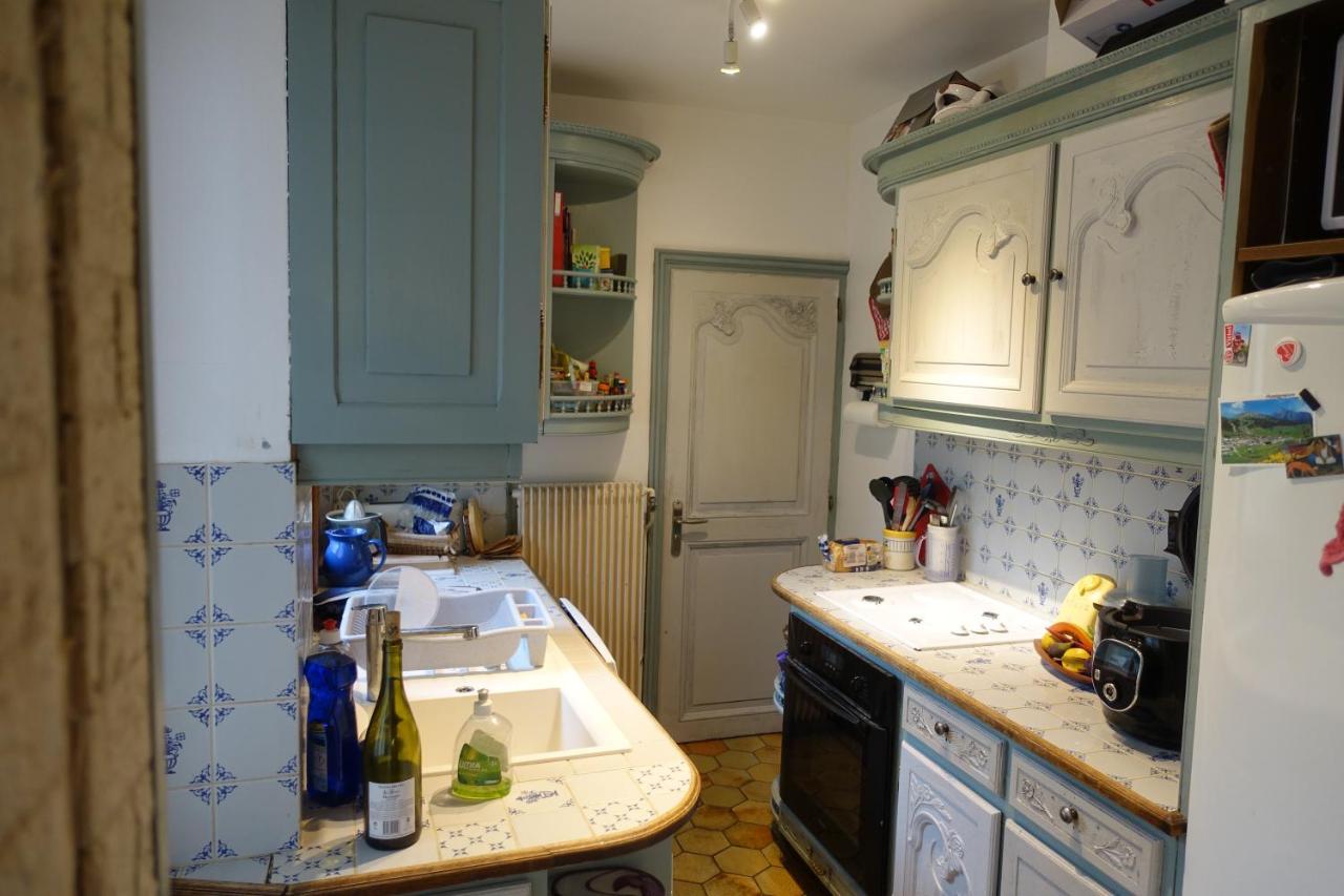 Tout Un 2Eme Etage A 300 Metres De La Mer, Chez L'Habitant ! フェカン エクステリア 写真